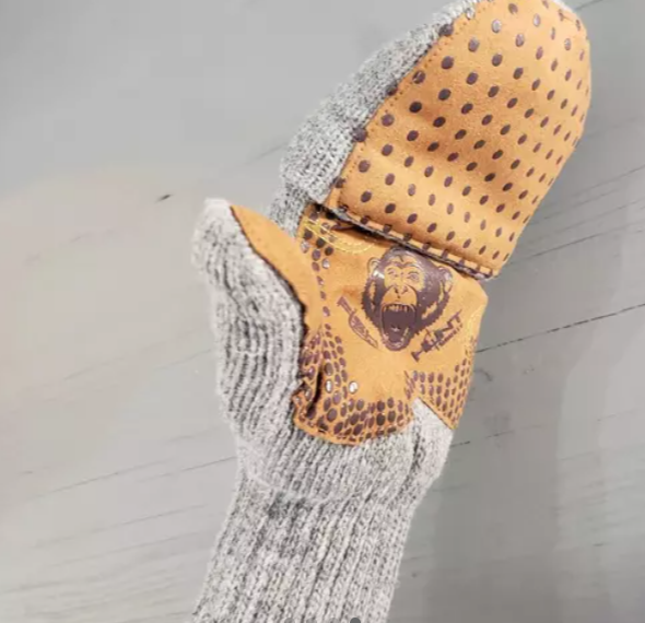 fish-monkey-wool-palm.png